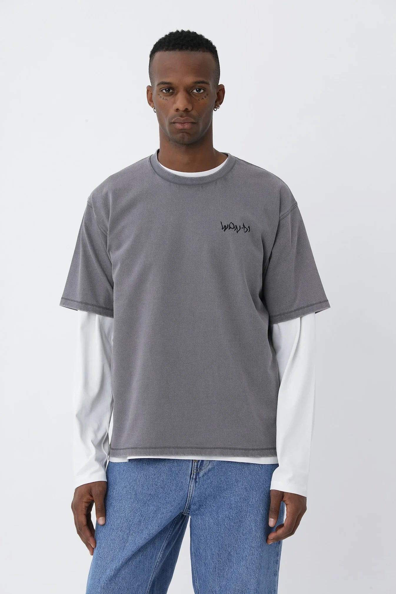 Won Hundred: LA 01 Logo Tee - Charcoal