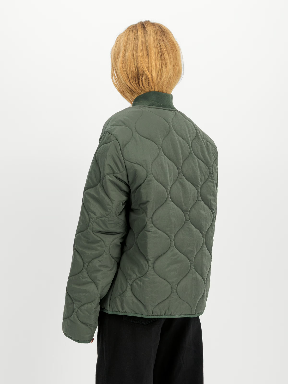 Alpha Industries: CWU-9/P Quilted UV Loose Field Jacket - Vintage Green