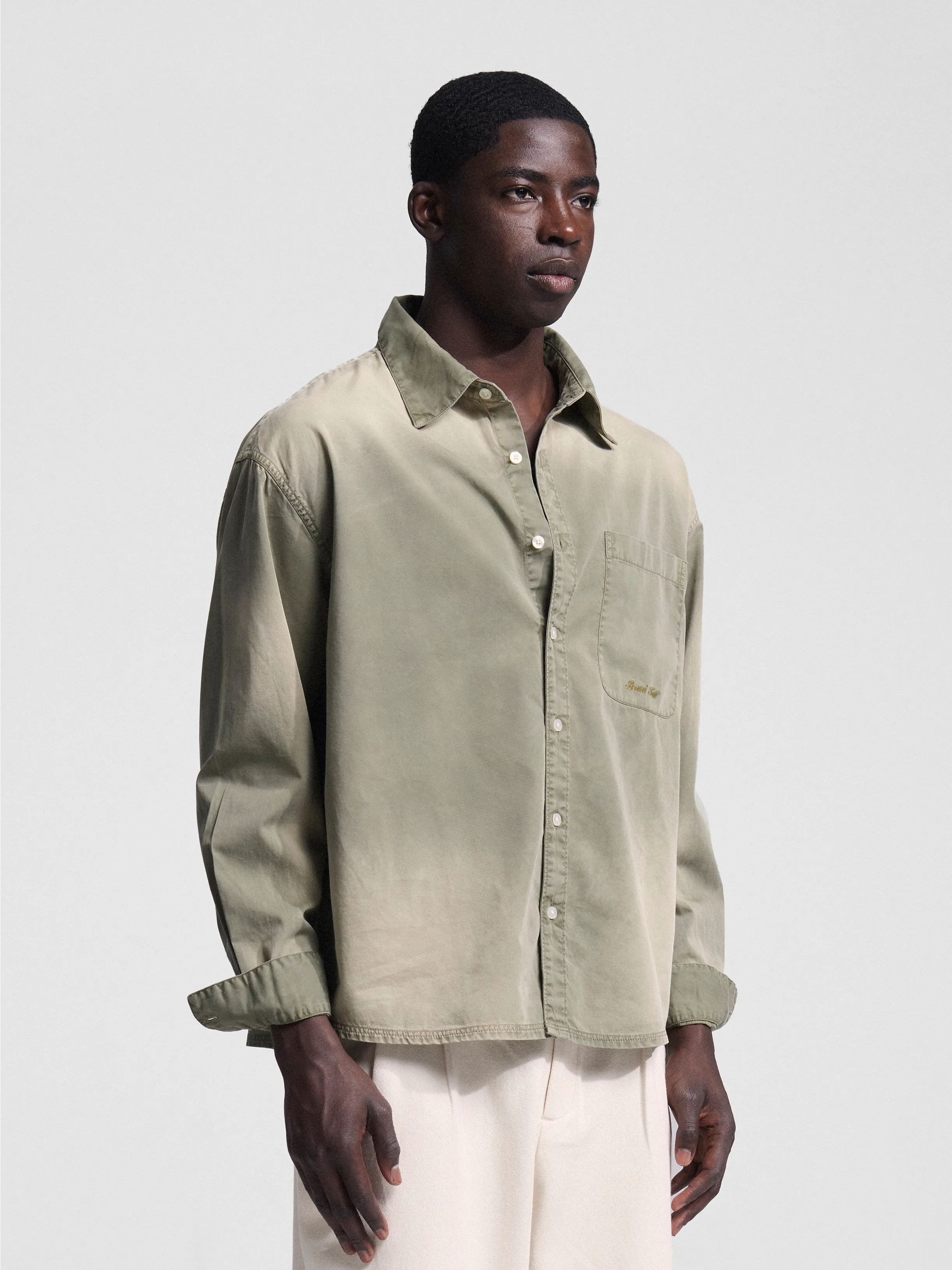 Bram's Fruit: Sun Faded Script logo Shirt - Green