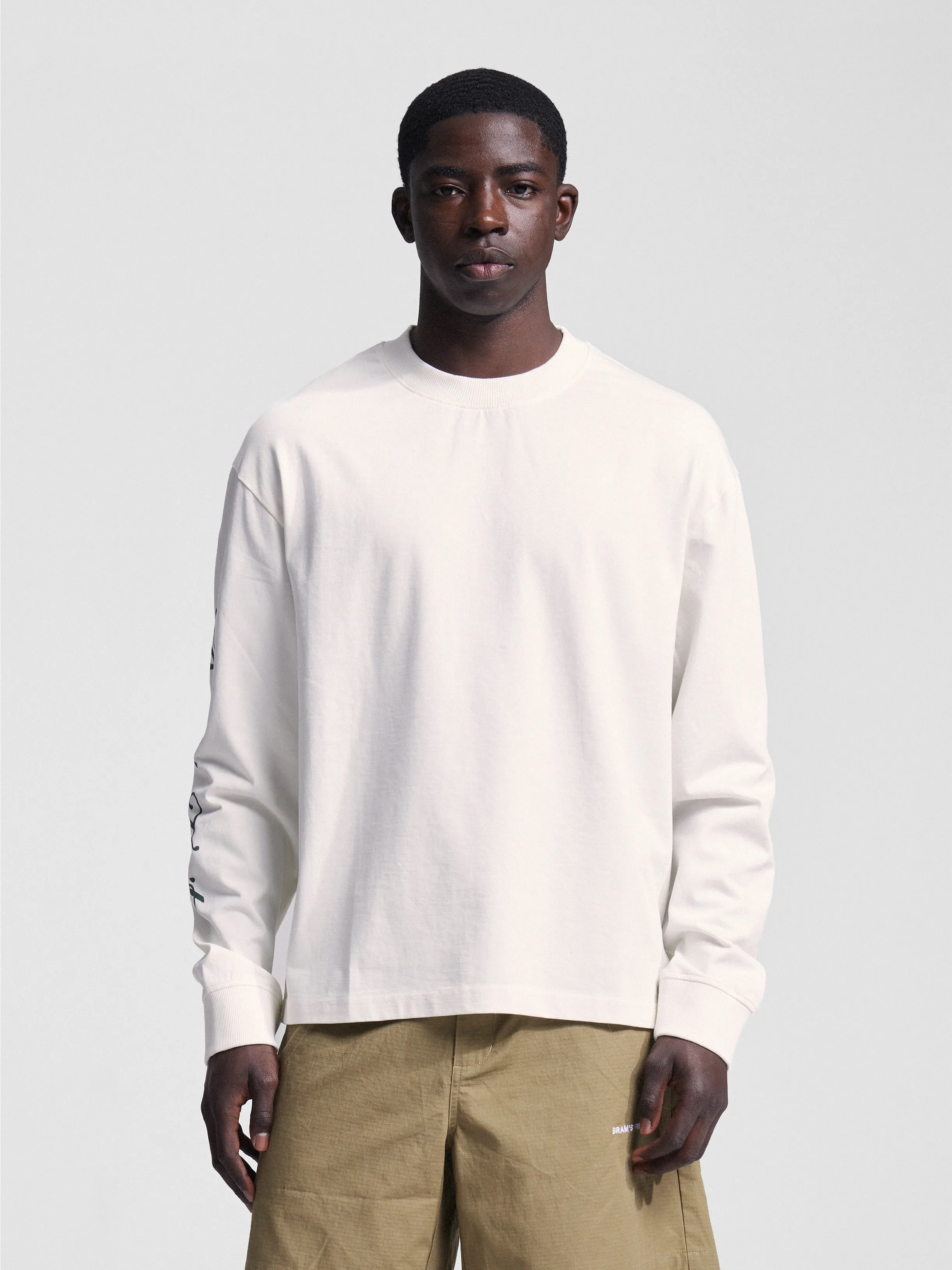 Bram's Fruit: Script Logo Longsleeve - White