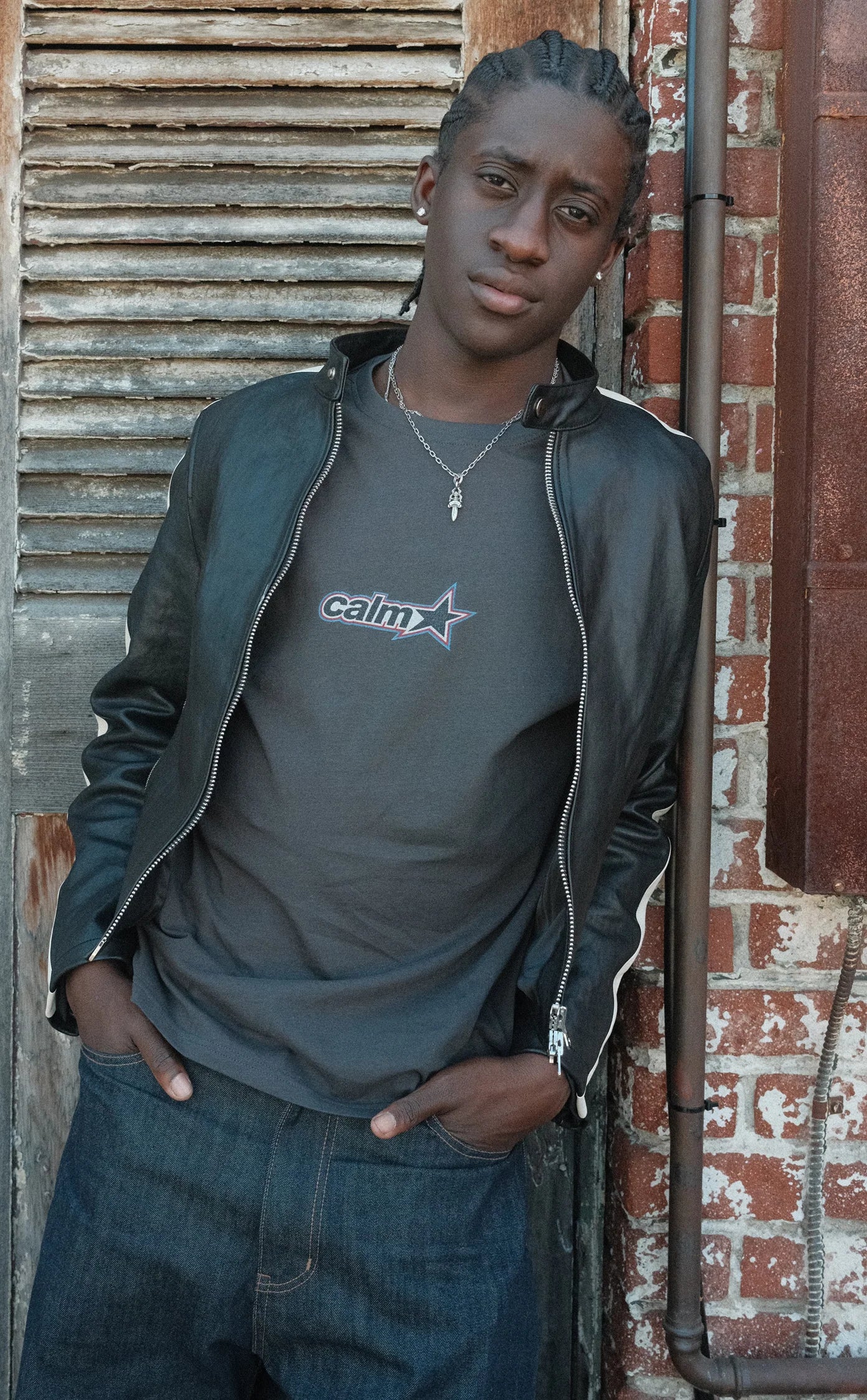 C_ALM: Calmstar Longsleeve - Washed Black
