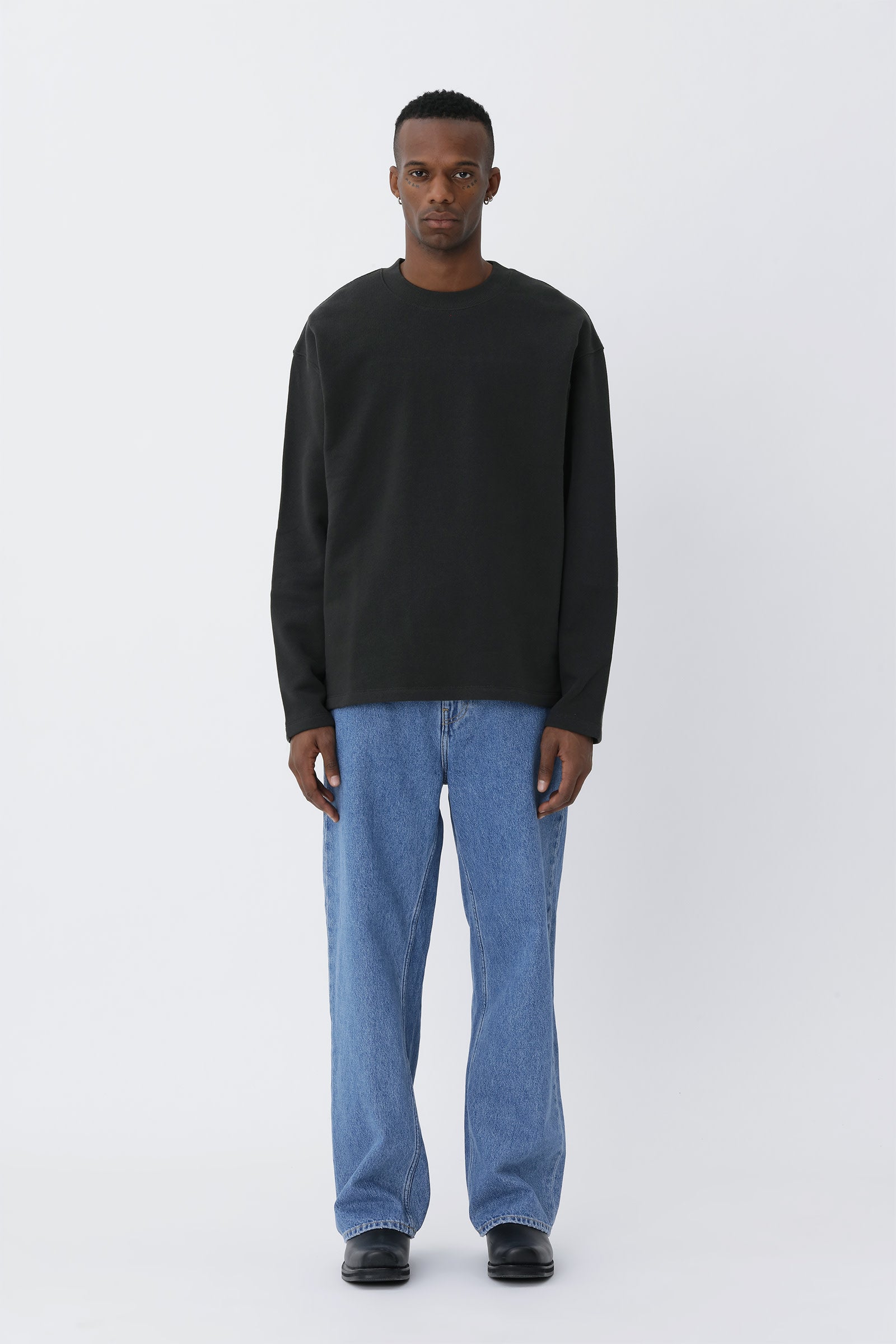 Won Hundred: Staff Boxy LS - Pirate Black